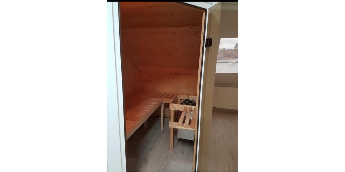 Dachgeschoßwohnung Kassel Philippinenhof-Warteberg - 1 Zimmer, 80 m&sup2;, 1.400&euro; | Angebot:25655264