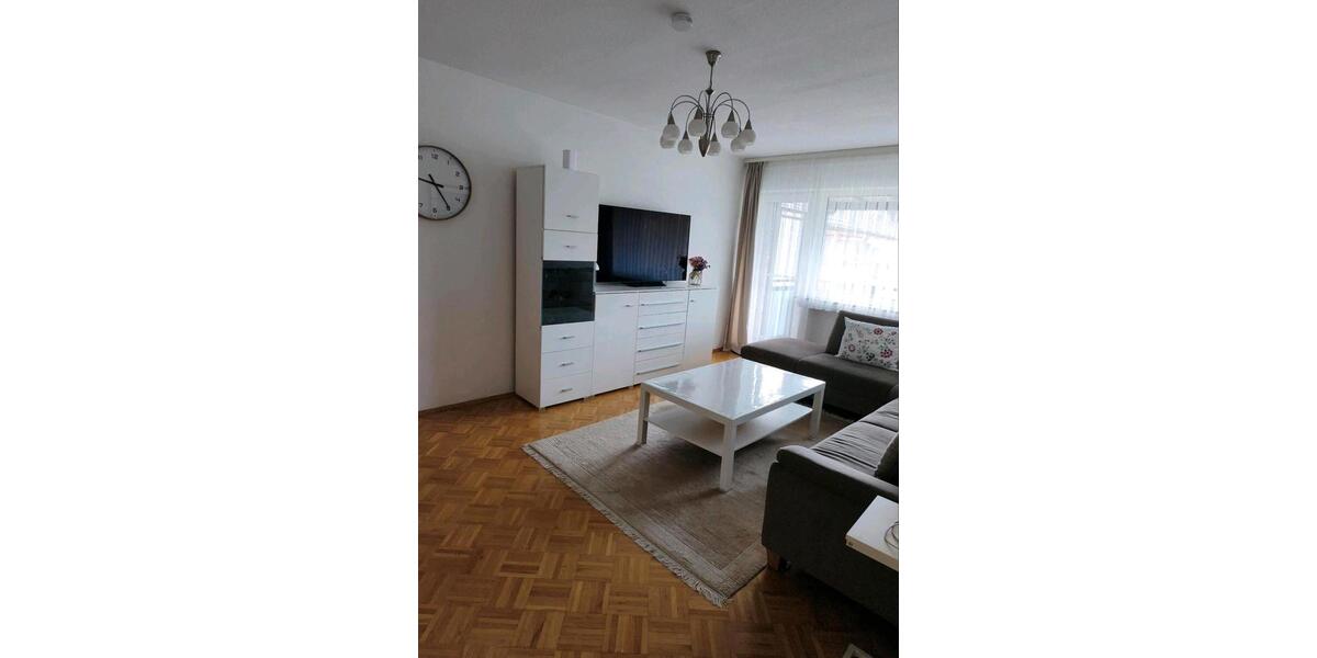 Etagenwohnung Duisburg Rheinhausen - 4.5 Zimmer, 82 m&sup2;, 1.250&euro; | Angebot:26648928