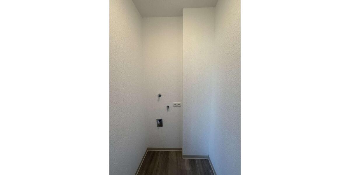 Etagenwohnung Oldenburg Eversten - 2 Zimmer, 63 m&sup2;, 950&euro; | Angebot:25018152