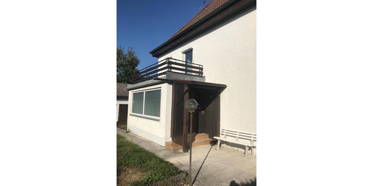 Einfamilienhaus Simbach - 5 Zimmer, 150 m&sup2;, 1.050&euro; | Angebot:25916397
