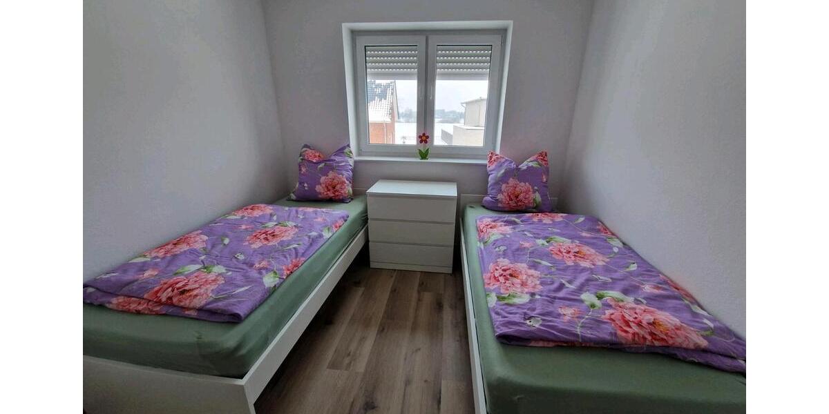 Wohnen auf Zeit Twistringen - 4 Zimmer, 130 m&sup2;, 20&euro; | Angebot:24751858