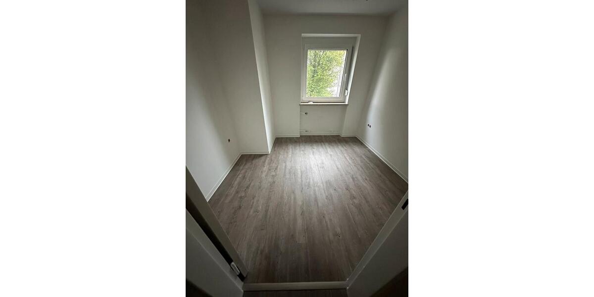 Etagenwohnung Kaufbeuren - 4.5 Zimmer, 90 m&sup2;, 881&euro; | Angebot:26679174