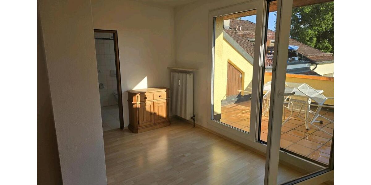 Wohnen auf Zeit Rosenheim Innenstadt - 3 Zimmer, 79 m&sup2;, 570&euro; | Angebot:26606941