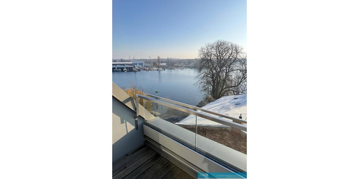Dachgeschoßwohnung Berlin Treptow-Köpenick - 4 Zimmer, 123 m&sup2;, 2.300&euro; | Angebot:25418974