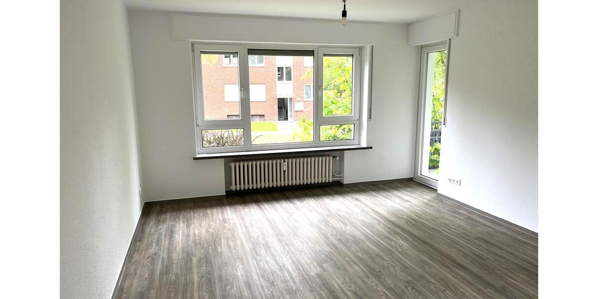 Erdgeschoßwohnung Varel - 4 Zimmer, 80 m&sup2;, 665&euro; | Angebot:26586156
