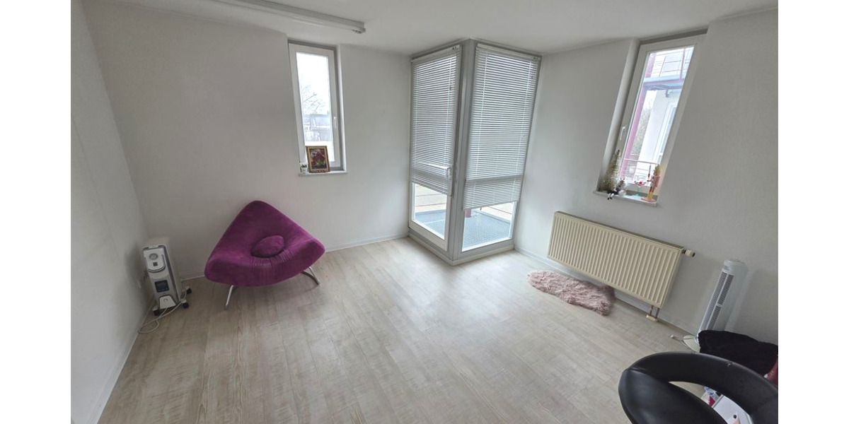 Gewerbeobjekt Engen Welschingen - 2 Zimmer, 51 m&sup2;, 357&euro; | Angebot:25797985