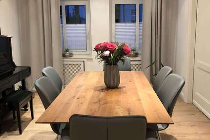 Wohnung zum Mieten in Castrop-Rauxel 1.300 € 130 m² 5 zimmer