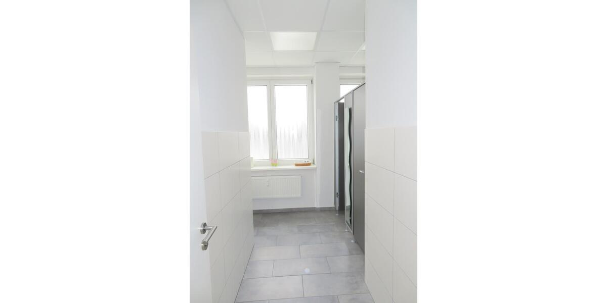 * Göttingen* 2 - 4 sanierte, helle Büroräume (provisionsfrei). zimmer