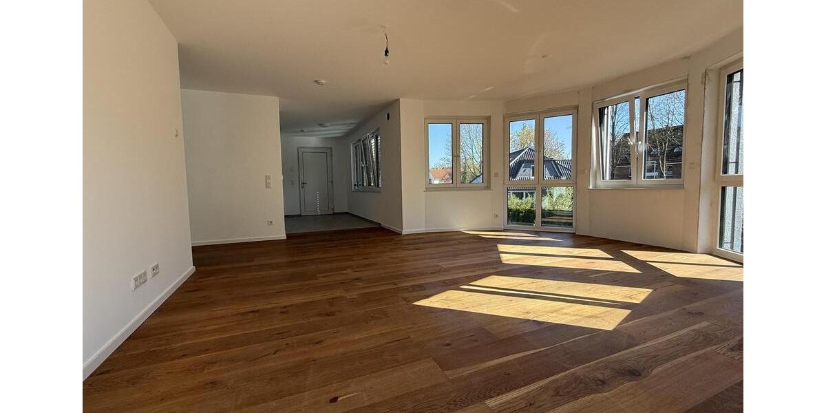 Etagenwohnung Schenefeld - 2.5 Zimmer, 105 m&sup2;, 1.569&euro; | Angebot:26186906