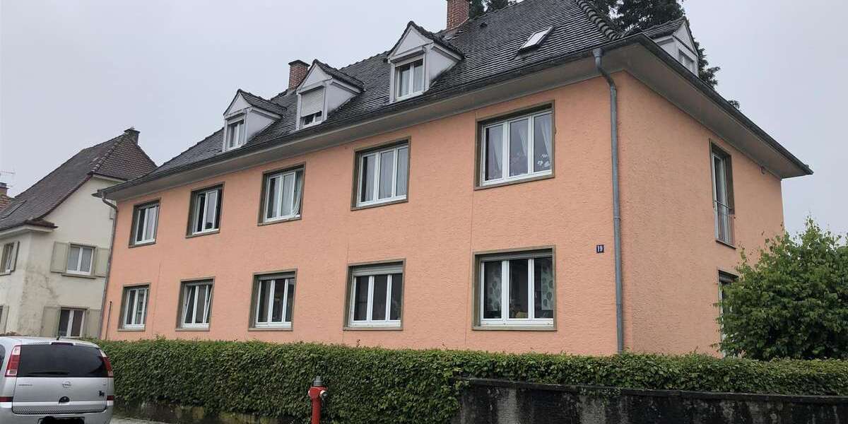 Etagenwohnung Singen (Hohentwiel) - 2 Zimmer, 71 m&sup2;, 700&euro; | Angebot:26888379