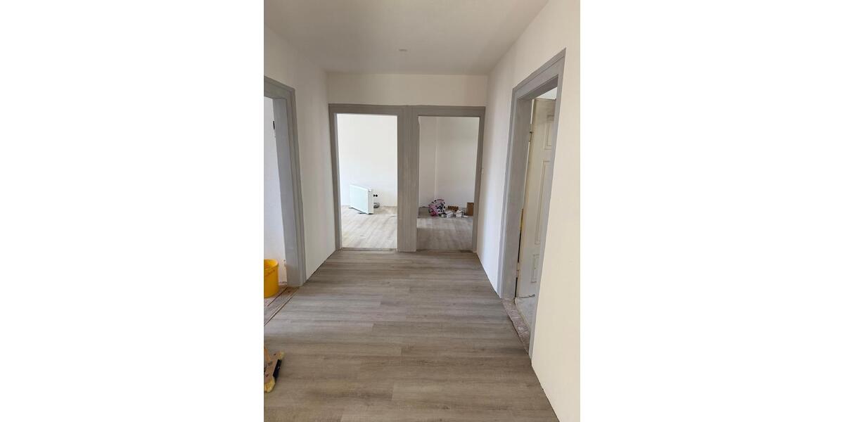 Etagenwohnung Ettenheim - 3 Zimmer, 85 m&sup2;, 1.350&euro; | Angebot:24795748