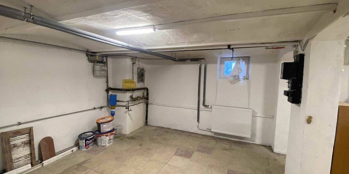 Reihenmittelhaus Nürnberg Röthenbach b Schweinau - 3 Zimmer, 100 m&sup2;, 1.250&euro; | Angebot:26797319