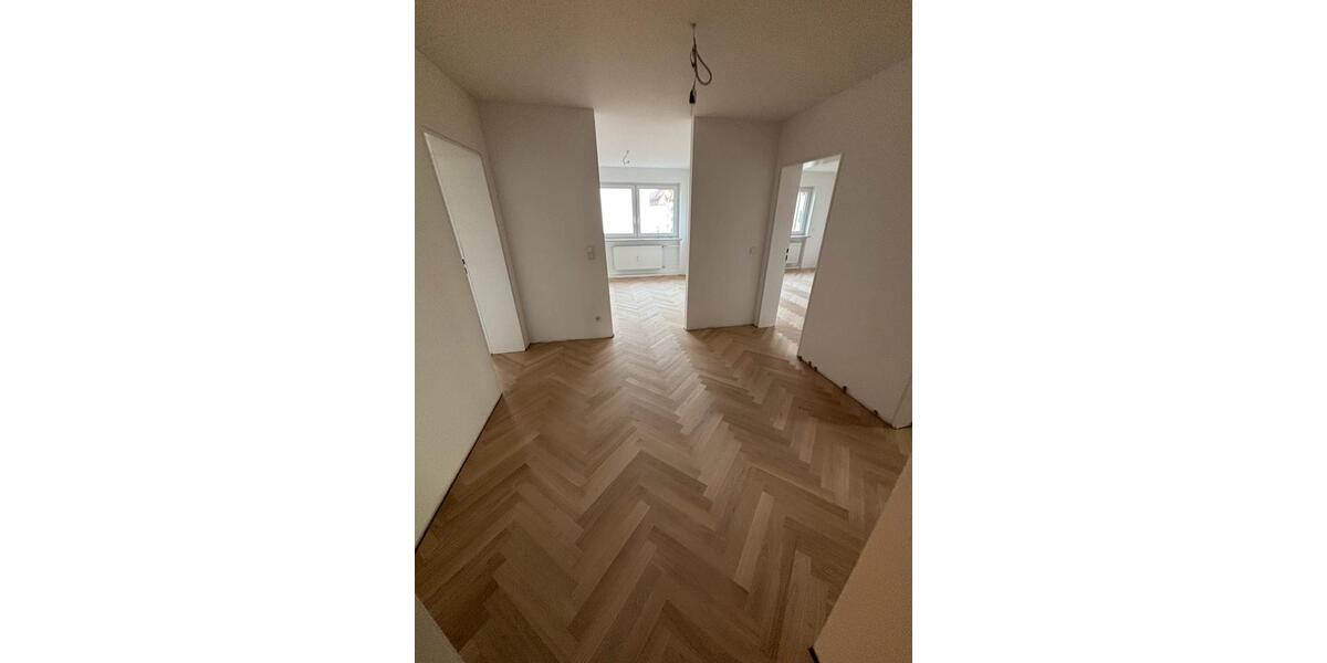 Etagenwohnung Nürnberg Gibitzenhof - 4 Zimmer, 138 m&sup2;, 2.750&euro; | Angebot:24699422