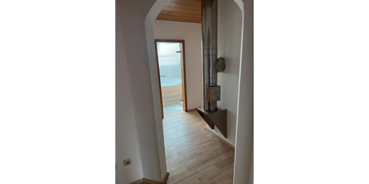Dachgeschoßwohnung Alzey - 2 Zimmer, 70 m&sup2;, 1.000&euro; | Angebot:26462741