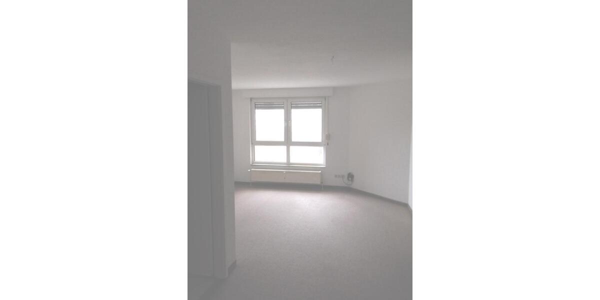 Etagenwohnung Mittweida - 1 Zimmer, 31 m&sup2;, 290&euro; | Angebot:25363715
