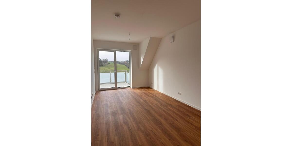 Dachgeschoßwohnung Mellrichstadt - 2 Zimmer, 64 m&sup2;, 670&euro; | Angebot:23644554