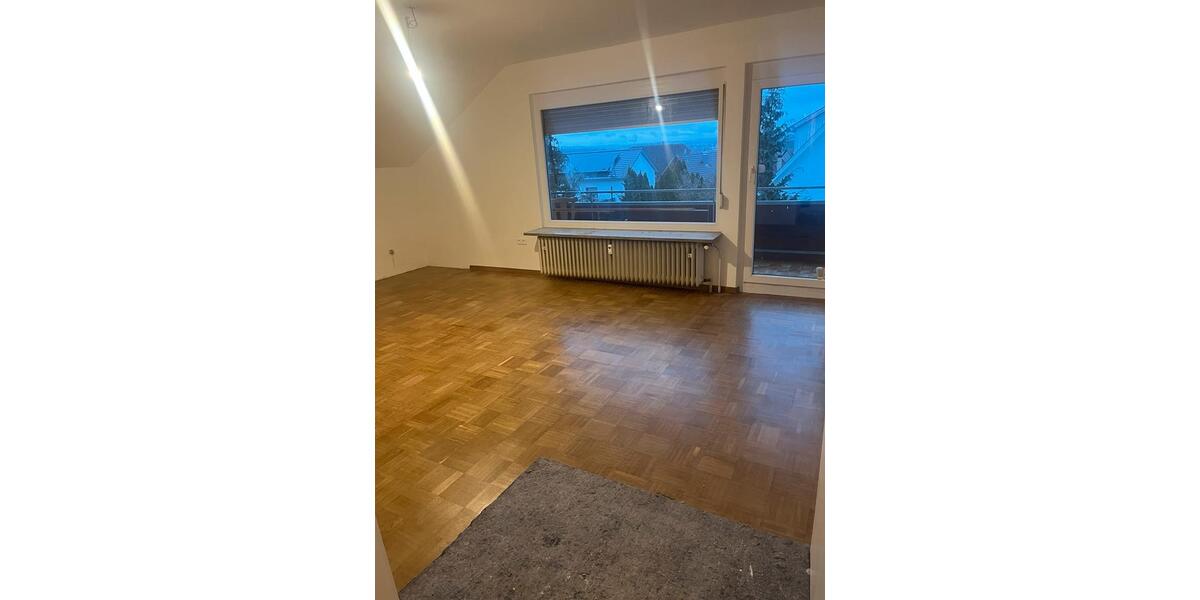 Schöne 3-Zimmer DG-Wohnung in Unterjesingen 3 zimmer