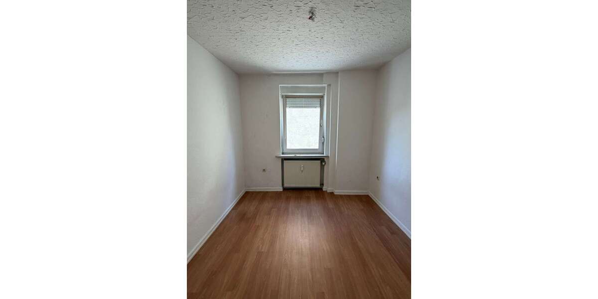 Etagenwohnung Gießen - 1 Zimmer, 16 m&sup2;, 450&euro; | Angebot:26556450