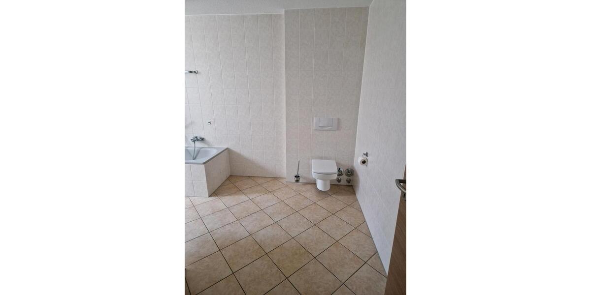 Terrassenwohnung Aschaffenburg Gailbach - 3 Zimmer, 80 m&sup2;, 900&euro; | Angebot:26060956