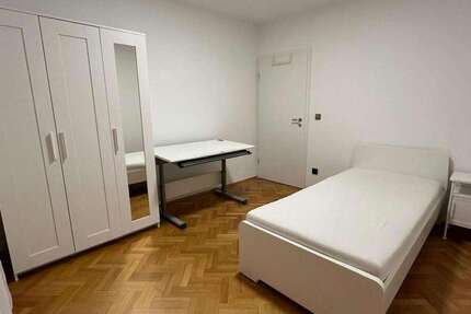 WG-Zimmer in Offenbach 600 € 11 m² zimmer