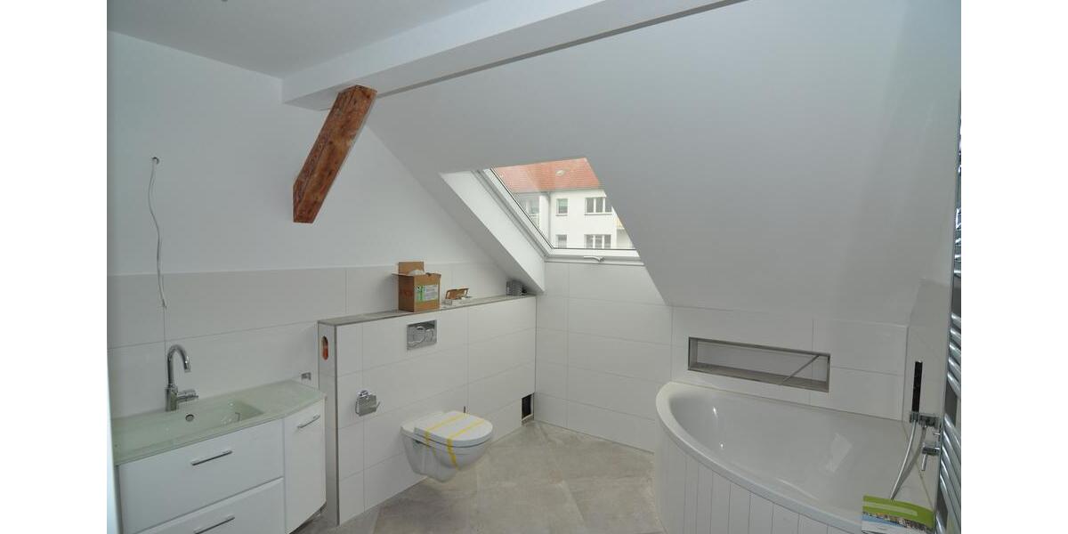 *Helle, moderne 5 Zimmer Maisonette im 3.OGDG- Zentrum von Plauen -Lift und mit großem Balkon, EBK* 5 zimmer