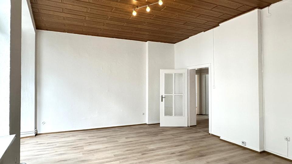 Etagenwohnung Duisburg Duisburg-Mitte - 3.5 Zimmer, 90 m&sup2;, 900&euro; | Angebot:26621353