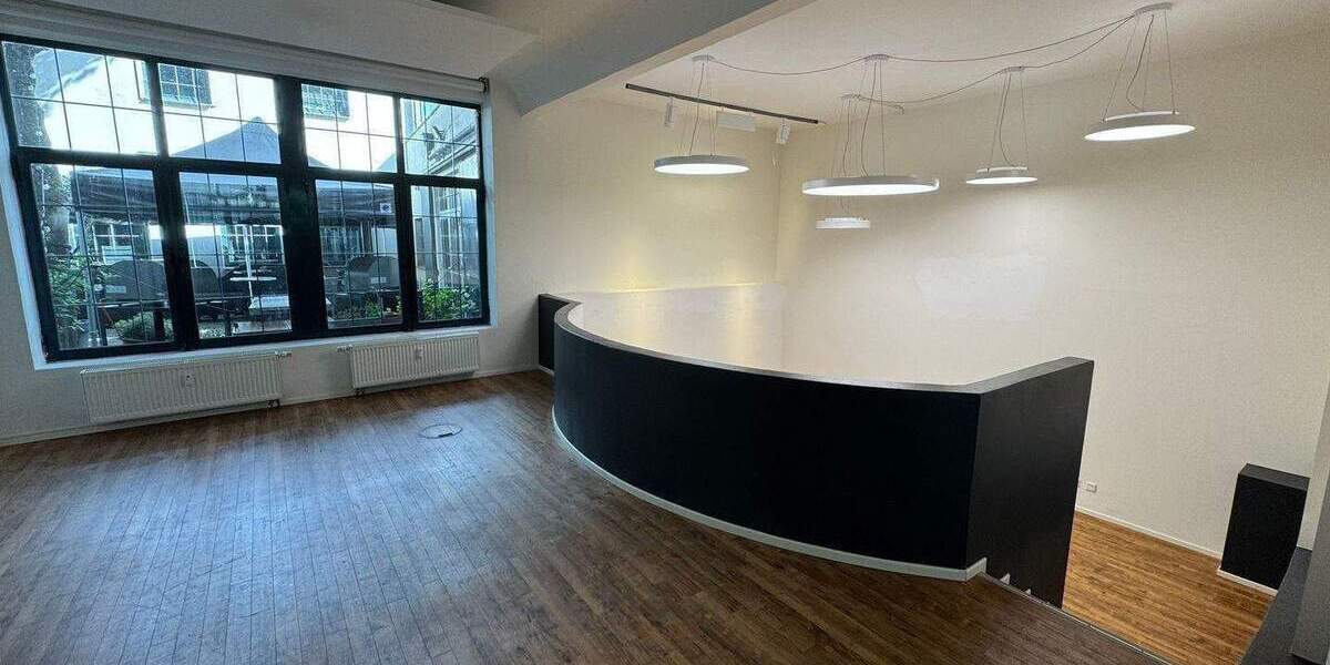 Gewerbeobjekt Hamburg Bahrenfeld - 7 Zimmer, 330 m&sup2;, 6.105&euro; | Angebot:26751565