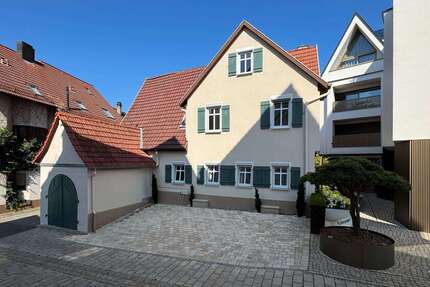Wohnung Metzingen - 6 Zimmer, 142 m&sup2;, 1.325&euro; | Angebot:25304481