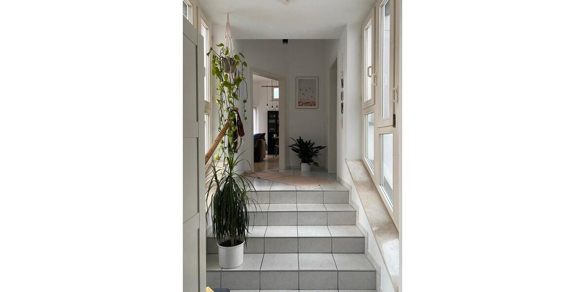 Etagenwohnung Burghausen - 2 Zimmer, 70 m&sup2;, 800&euro; | Angebot:24715369