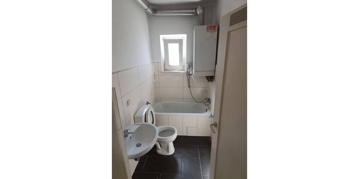Etagenwohnung Tirschenreuth - 2 Zimmer, 50 m&sup2;, 405&euro; | Angebot:26450078