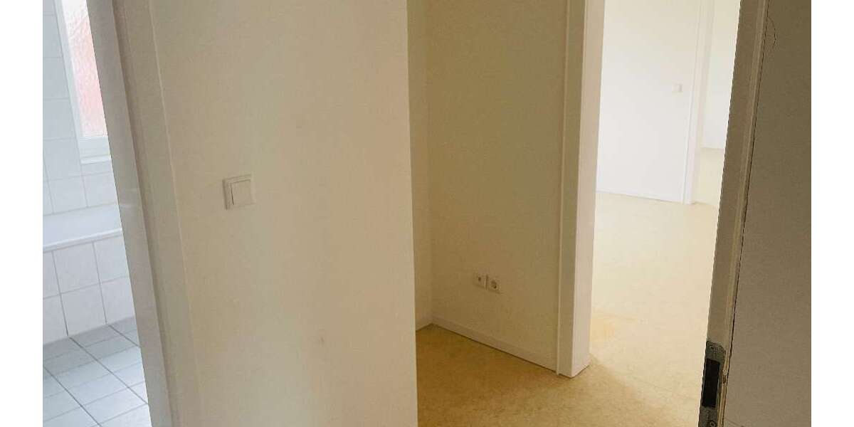 Etagenwohnung Kahl - 3 Zimmer, 74 m&sup2;, 667&euro; | Angebot:26765141
