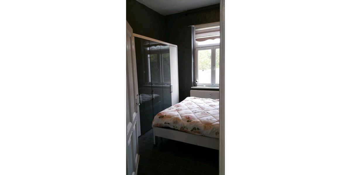 Erdgeschoßwohnung Duisburg Ruhrort - 3 Zimmer, 82 m&sup2;, 1.350&euro; | Angebot:26693906