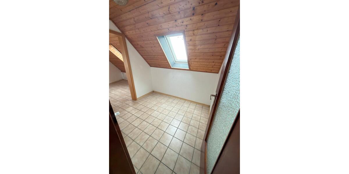 Erdgeschoßwohnung Minden - 3.5 Zimmer, 74 m&sup2;, 590&euro; | Angebot:26671726