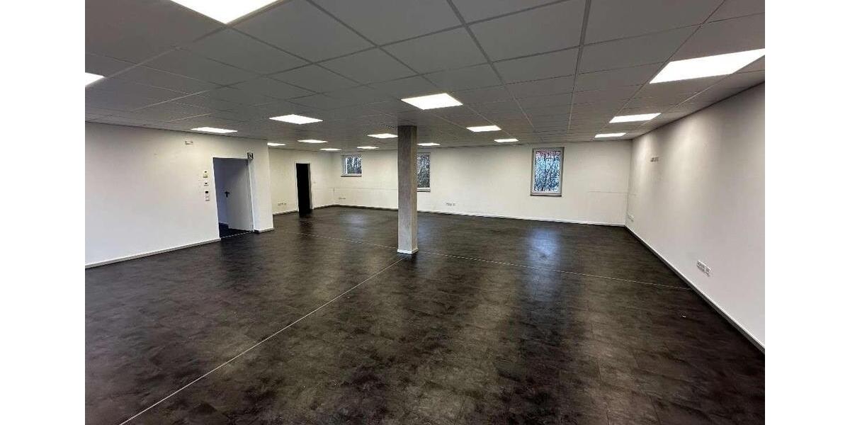 Gewerbeobjekt Remscheid Lüttringhausen - 2.800&euro; | Angebot:26258683