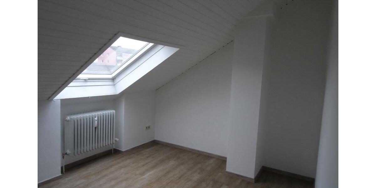 Dachgeschoßwohnung Neuburg an der Donau - 2 Zimmer, 58 m&sup2;, 640&euro; | Angebot:26232119