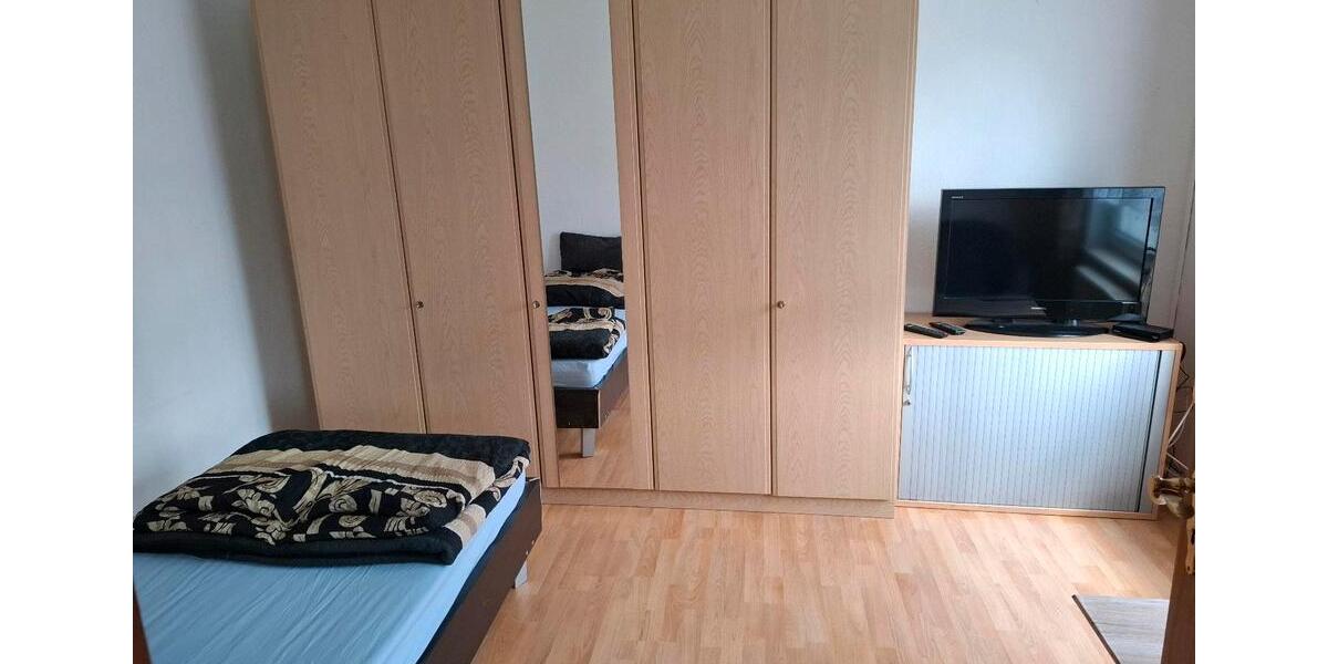 Hochparterre Weida - 1 Zimmer, 32 m&sup2;, 150&euro; | Angebot:26165239