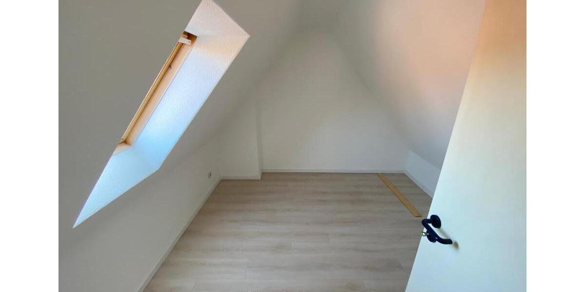 Etagenwohnung Liebenau - 4 Zimmer, 107 m&sup2;, 890&euro; | Angebot:26021140