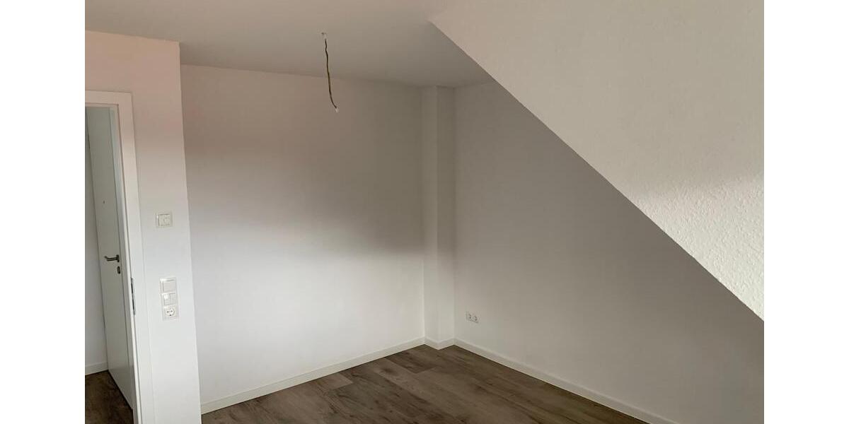 Dachgeschoßwohnung Lathen - 3 Zimmer, 63 m&sup2;, 850&euro; | Angebot:26248078
