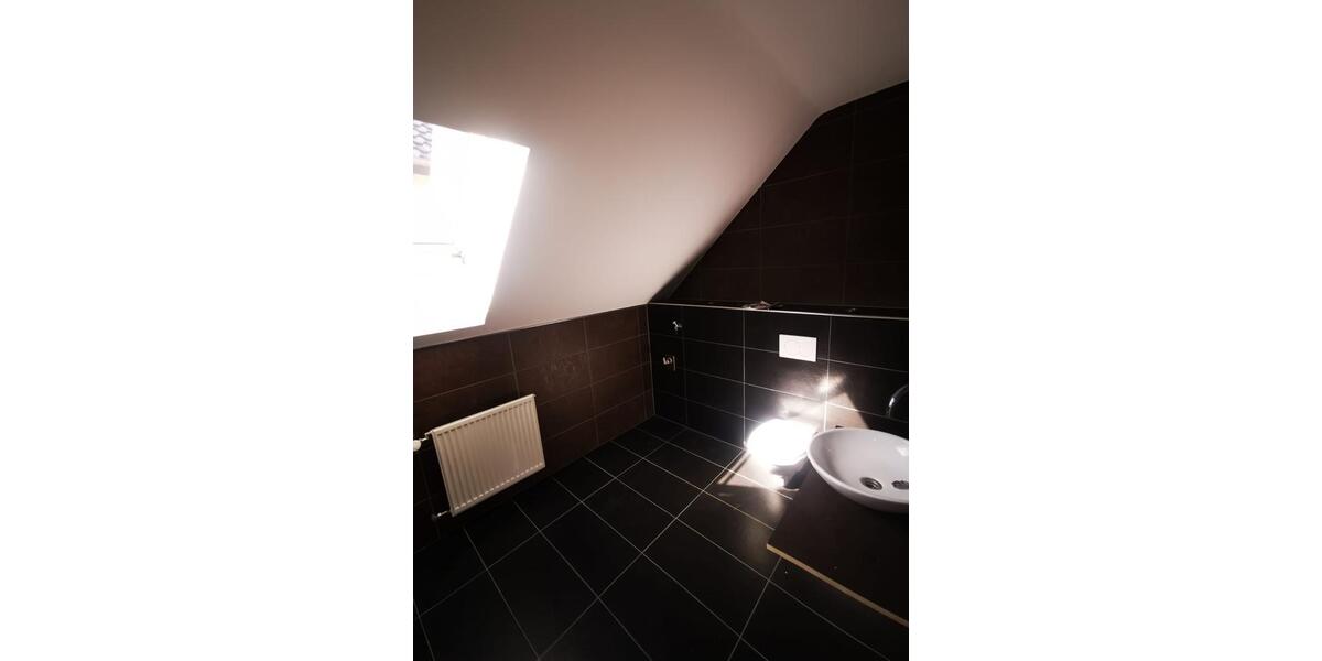 Dachgeschoßwohnung Beselich - 3 Zimmer, 95 m&sup2;, 750&euro; | Angebot:26613007