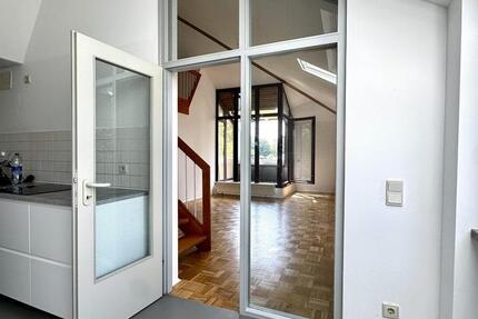 Helle, luftige 4-Zimmer-DG-Maisonette an den Barmer Anlagen Toelleturm 4 zimmer