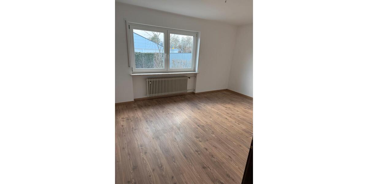 Etagenwohnung Garching an der Alz - 4 Zimmer, 98 m&sup2;, 900&euro; | Angebot:26030570