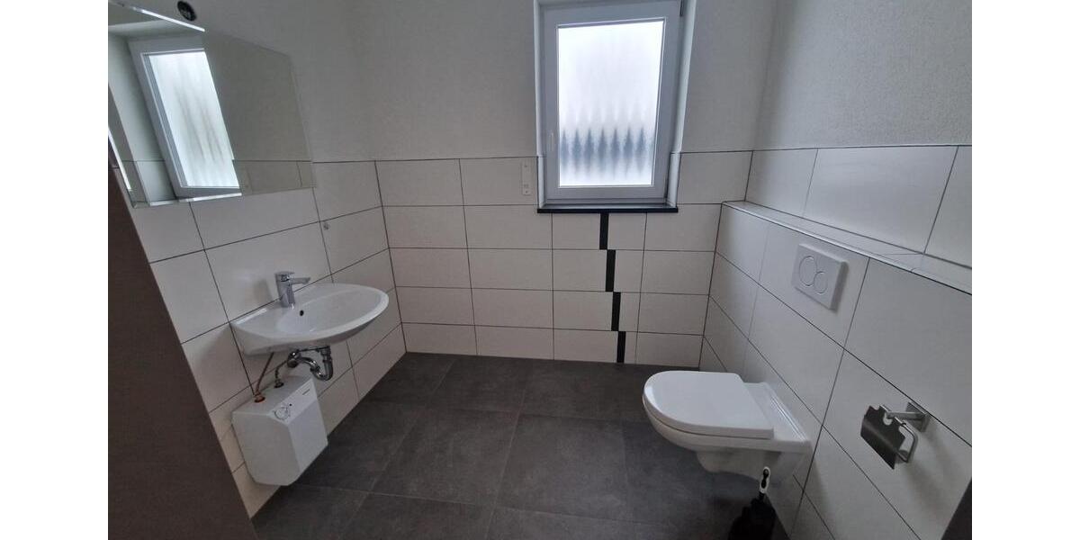 Gewerbeobjekt Warthausen - 3.700&euro; | Angebot:24744243