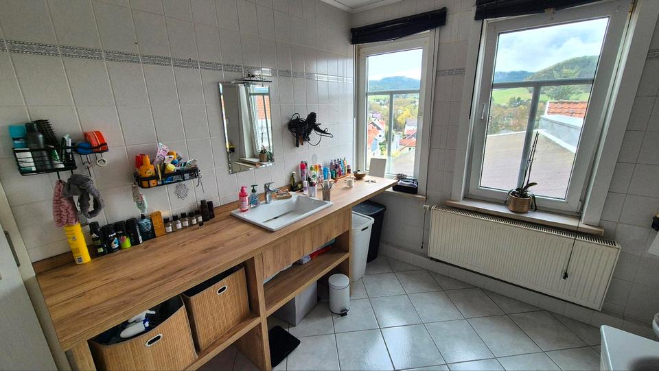 Etagenwohnung Geratal - 3 Zimmer, 78 m&sup2;, 500&euro; | Angebot:26223219