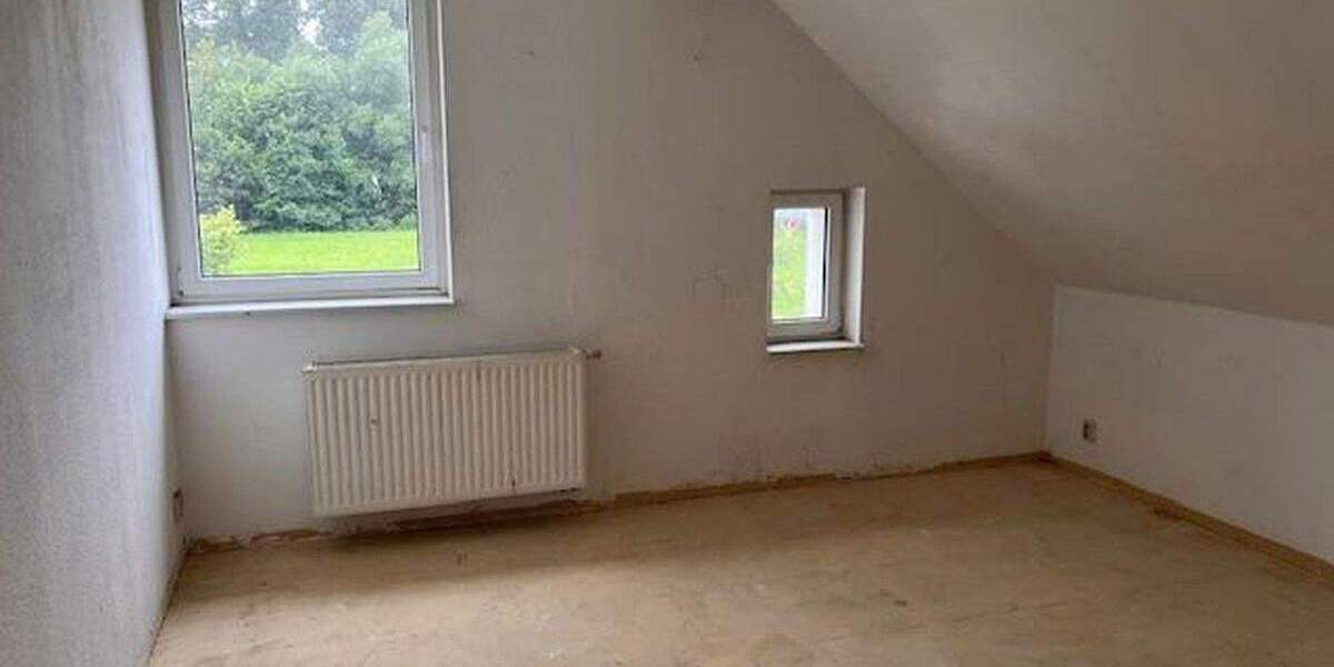 Einfamilienhaus Briesen Falkenberg - 4 Zimmer, 120 m&sup2;, 1.250&euro; | Angebot:24382815