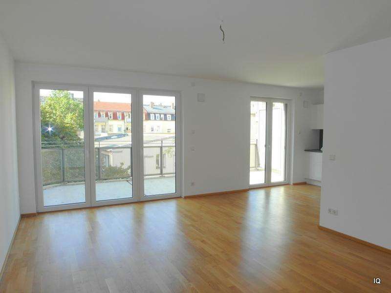 Wohnung zum Mieten in Dresden 1.245 € 108.5 m²