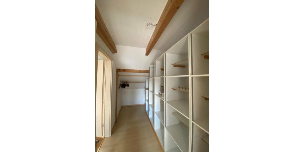 Einfamilienhaus Kindelbrück Bilzingsleben - 5 Zimmer, 180 m&sup2;, 950&euro; | Angebot:24492378