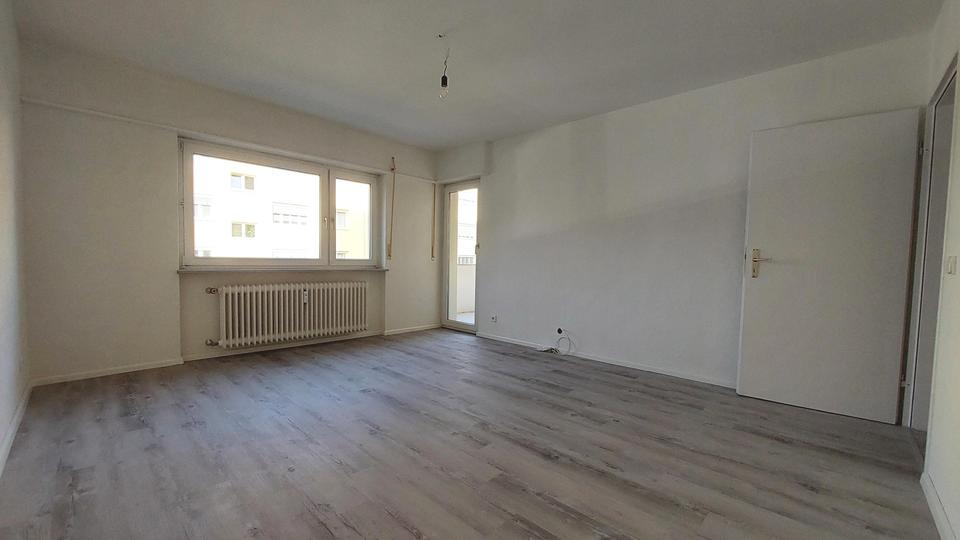 Etagenwohnung Lörrach - 4 Zimmer, 87 m&sup2;, 1.190&euro; | Angebot:26041037