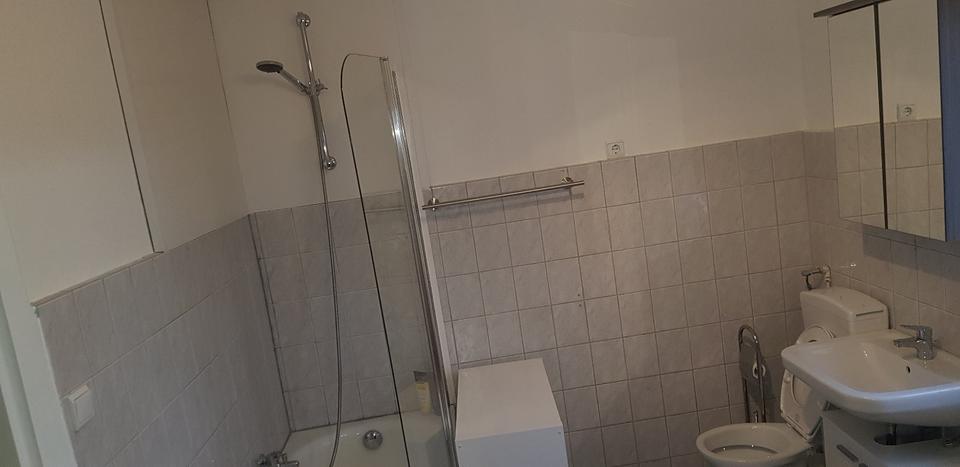 Wohnen auf Zeit Gochsheim - 1 Zimmer, 18 m&sup2;, 425&euro; | Angebot:25948537