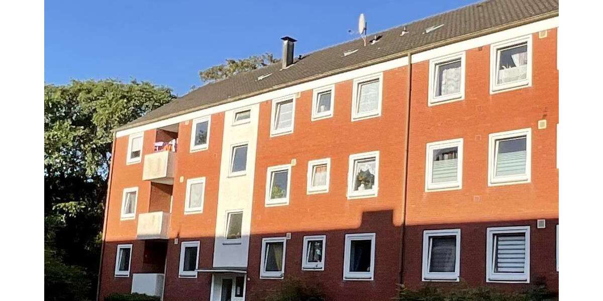 Etagenwohnung Varel - 3 Zimmer, 73 m&sup2;, 599&euro; | Angebot:25042125