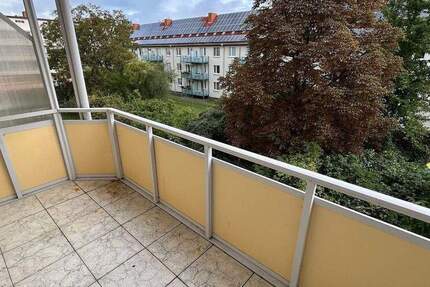 Wohnung Magdeburg Fermersleben - 2 Zimmer, 53 m&sup2;, 318&euro; | Angebot:24873906